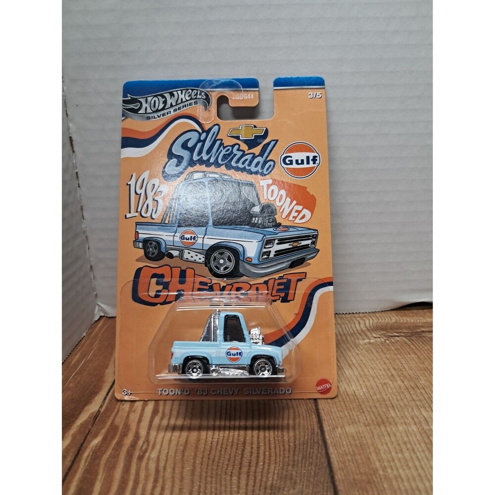 Hot Wheels Silver Series Tooned ’83 Chevy Silverado Gulf 3/5 – New Sealed